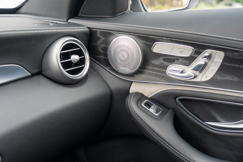 Mercedes-Benz C 63 AMG C 63s AMG, снимка 13 - Автомобили и джипове - 52132588