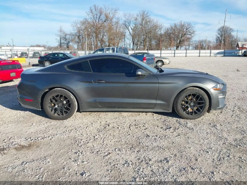 Ford Mustang 2.3l Ecoboost, снимка 13 - Автомобили и джипове - 53600491