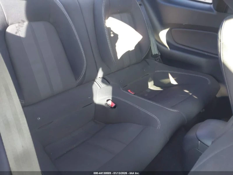 Ford Mustang 2.3l Ecoboost, снимка 8 - Автомобили и джипове - 53600491