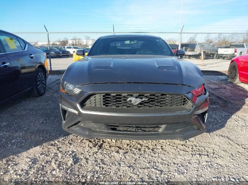 Ford Mustang 2.3l Ecoboost, снимка 12 - Автомобили и джипове - 53600491