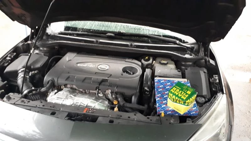 Opel Astra 2.0CDTI SPORT TOURER 165 | Mobile.bg   12