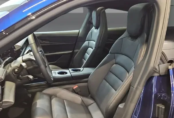 Porsche Taycan 4 = SportDesign = Гаранция, снимка 6 - Автомобили и джипове - 55085264