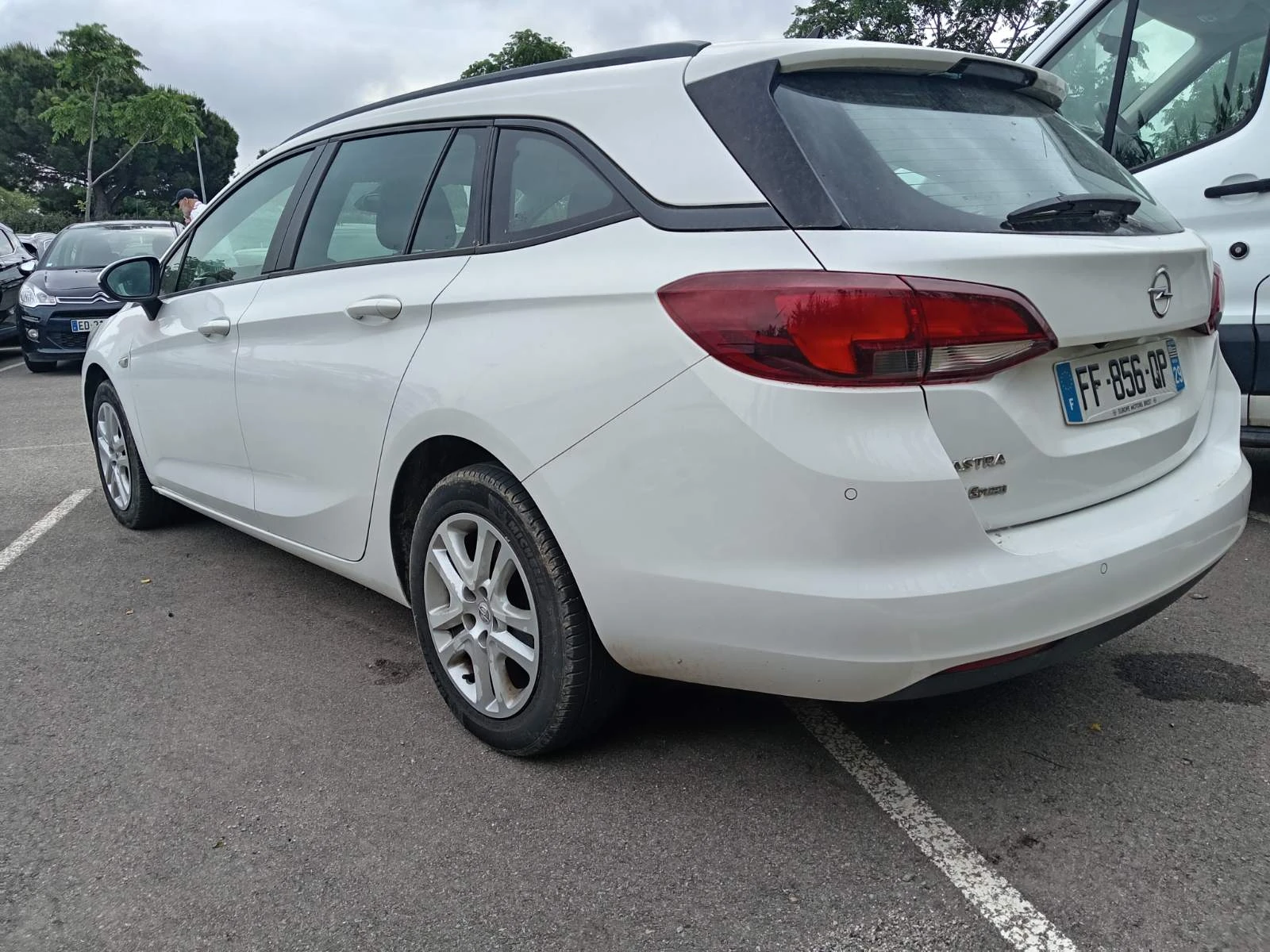 Opel Astra AUTOMATIC - изображение 4