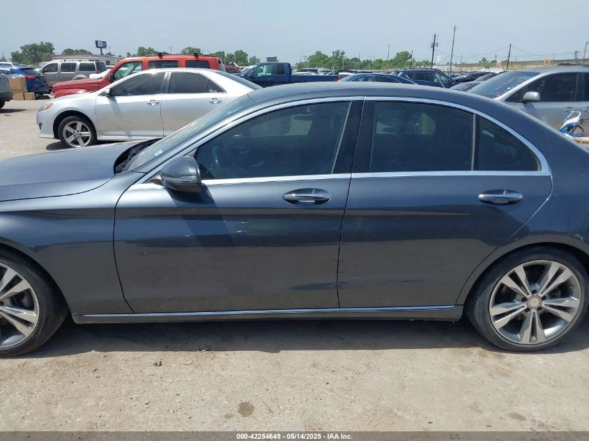 Mercedes-Benz C 300 2.0L I-4 DI, DOHC, VVT, TURBO, 241HP Rear Wheel - изображение 6
