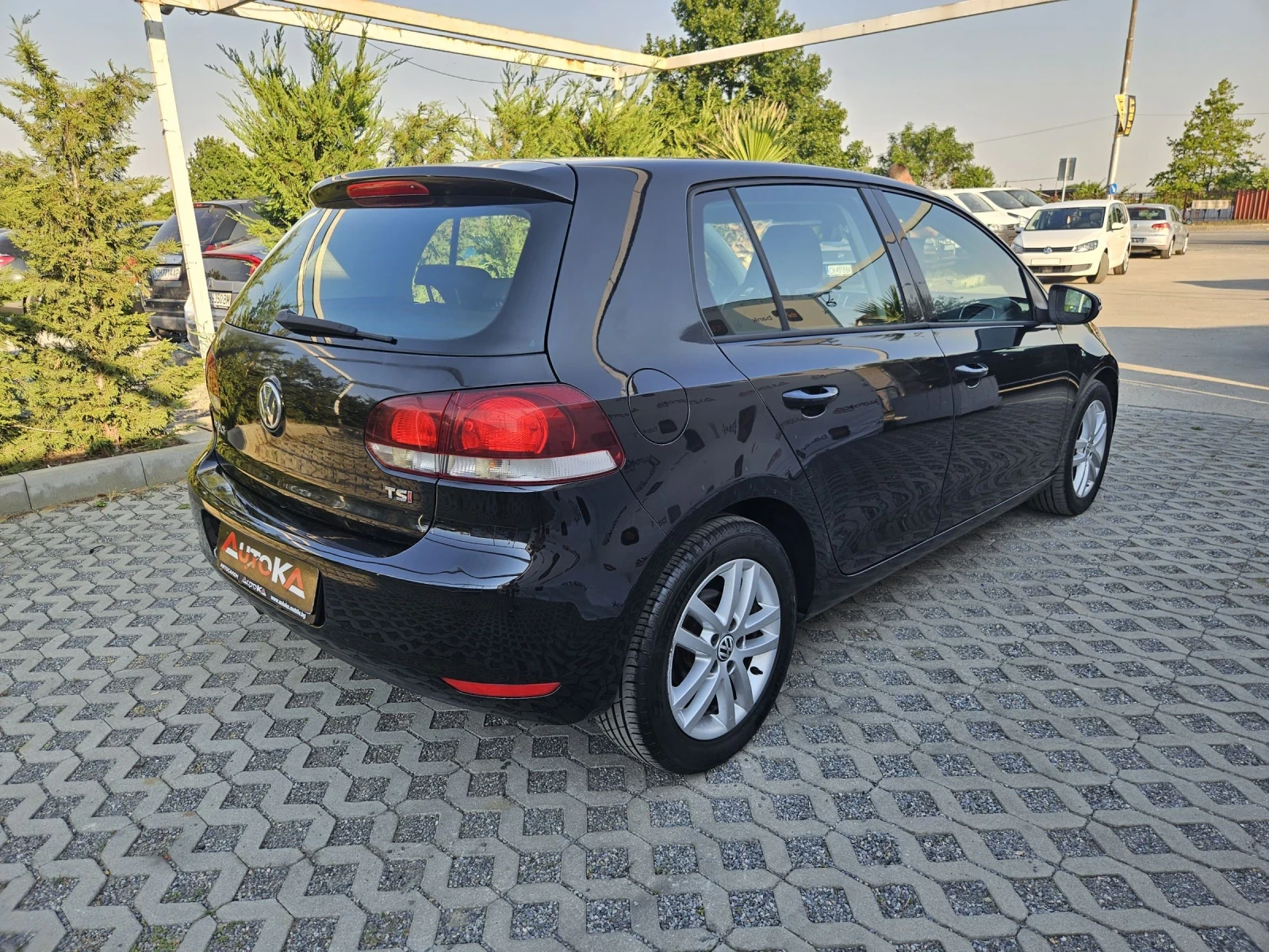 VW Golf 1.4TSI-122кс= 6СКОРОСТИ= АВТОПИЛОТ= КЛИМАТРОНИК - изображение 3