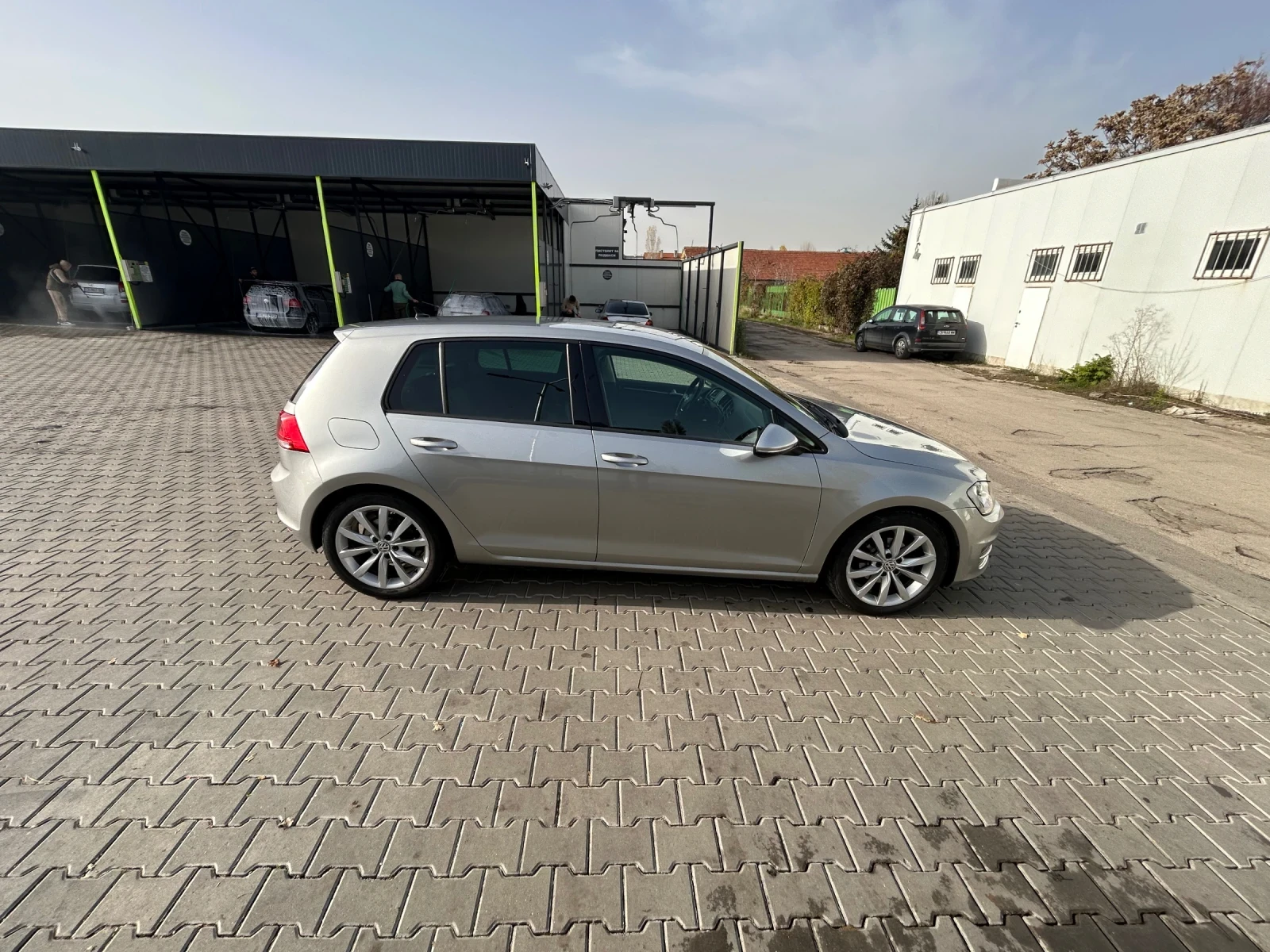 VW Golf 1.6 Bluemotion | Mobile.bg   13