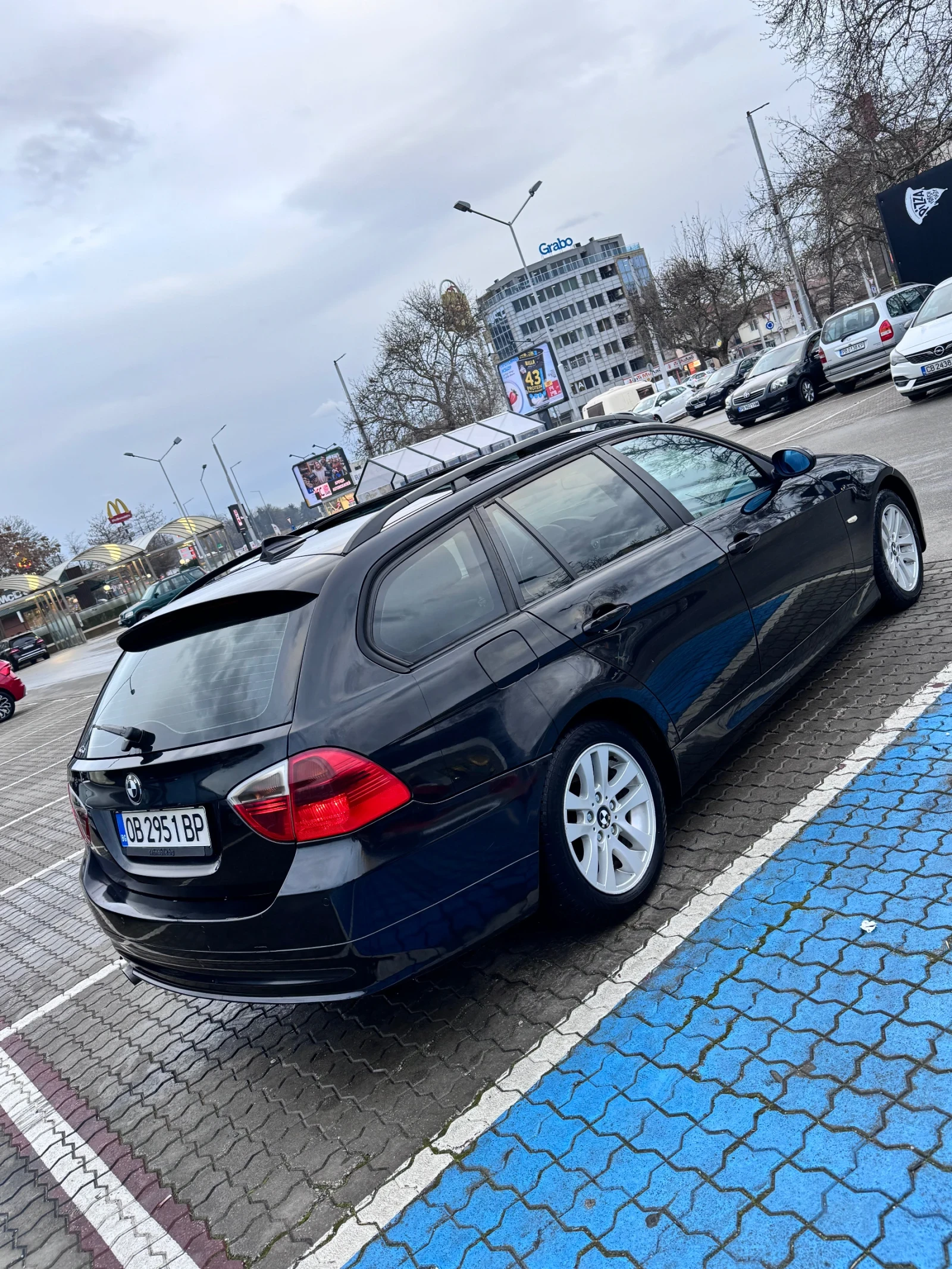 BMW 320 163hp Панорама/Навигация/Подгрев/Зимни гуми  - изображение 3