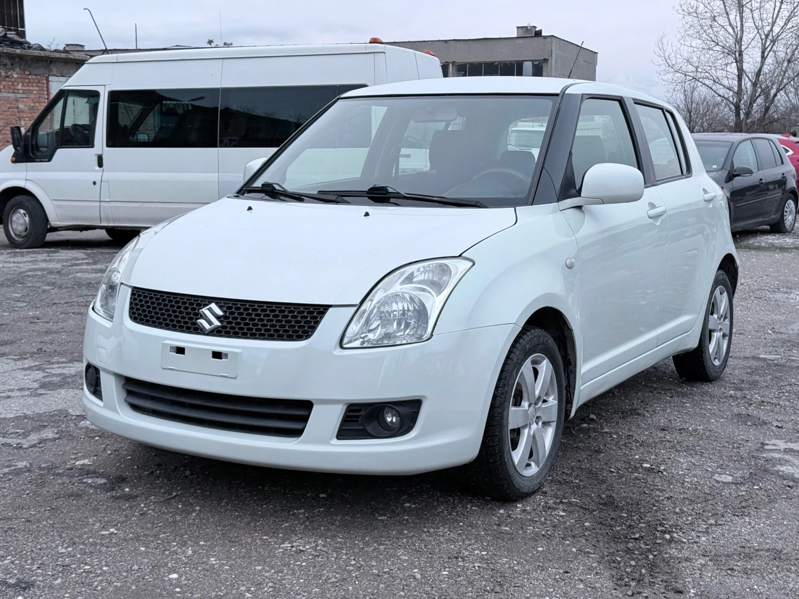 Suzuki Swift 1.3 4�4 | Mobile.bg � ����������� 2
