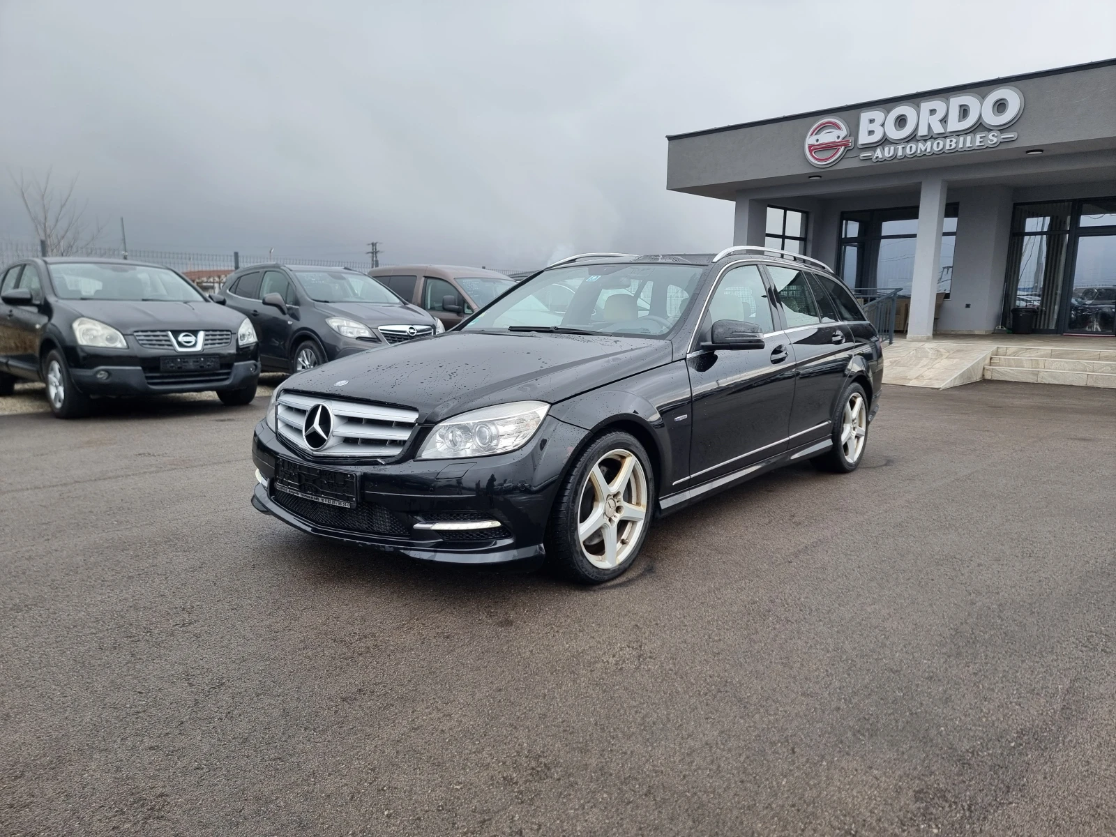 Mercedes-Benz C 350 3.5CDI AMG - изображение 3