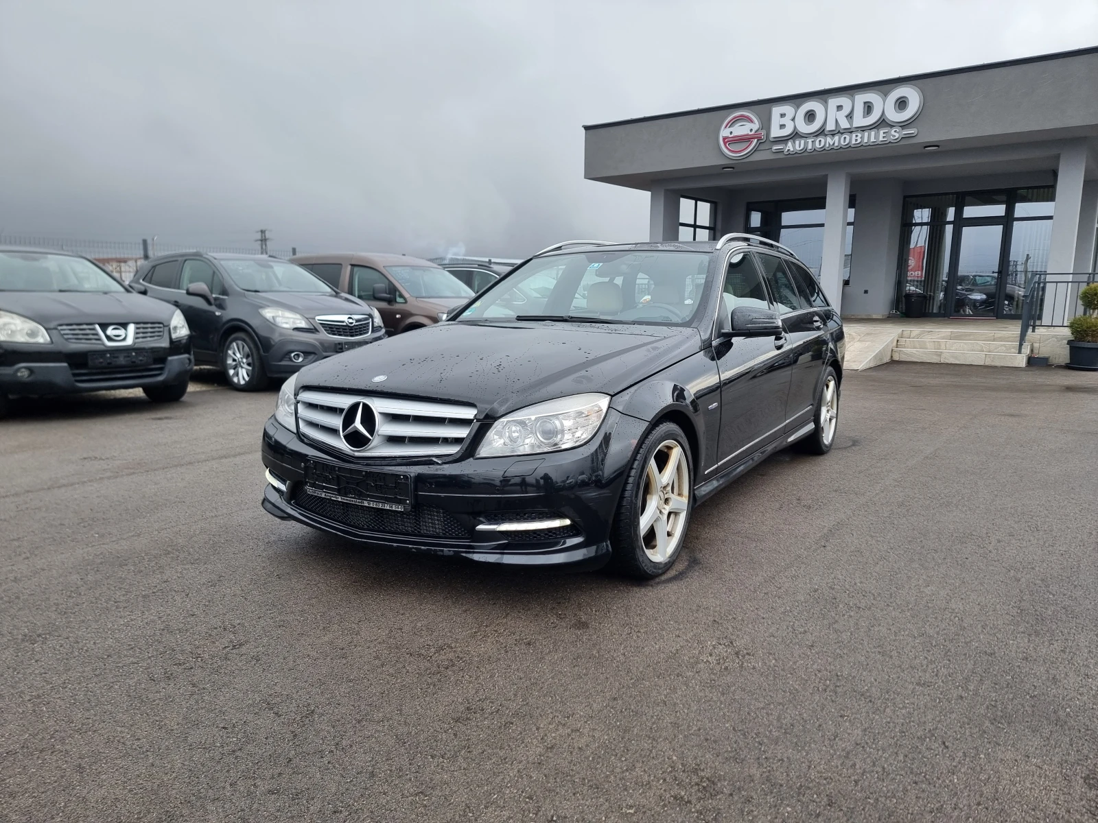 Mercedes-Benz C 350 3.5CDI AMG - изображение 2