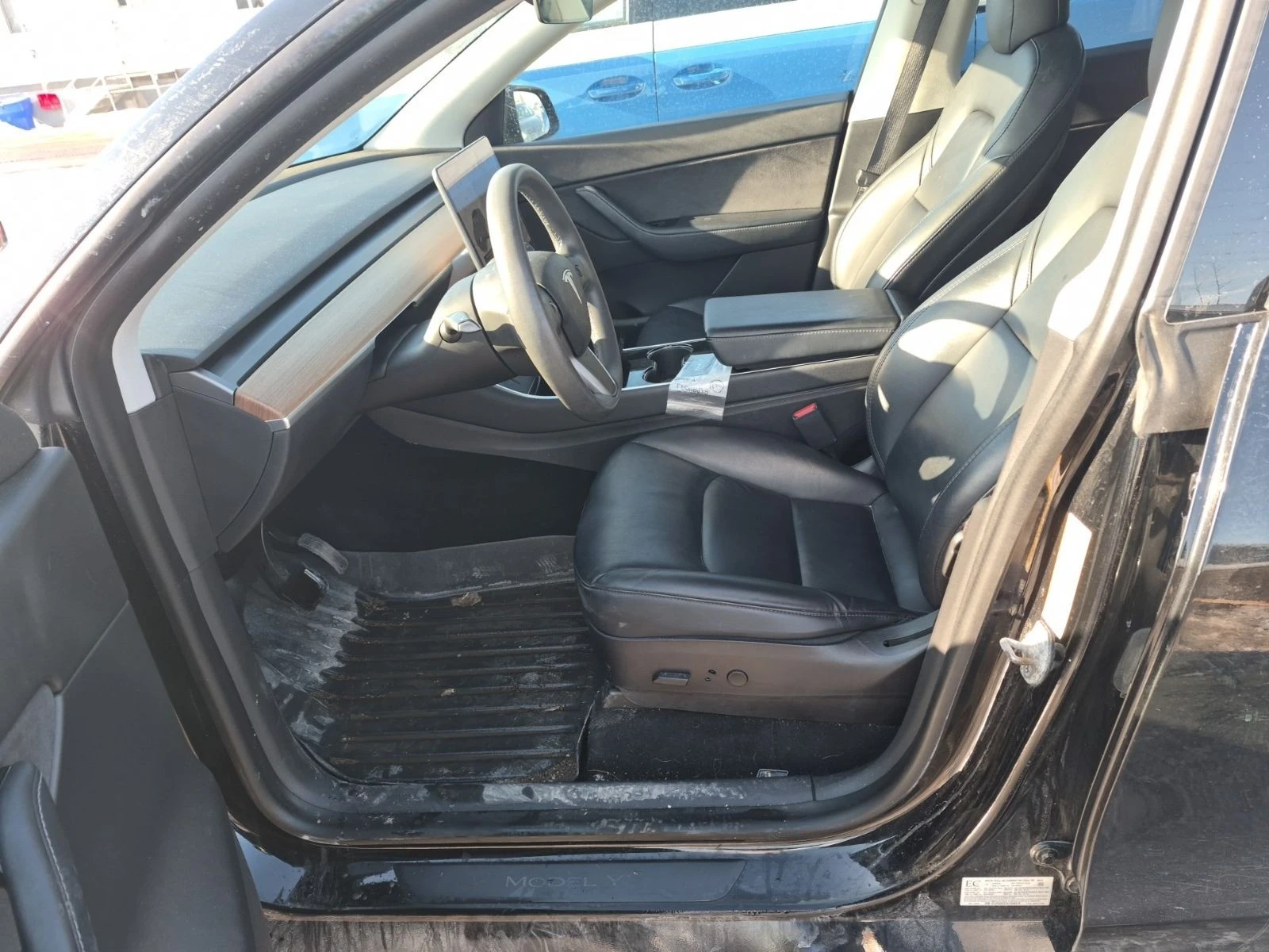 Tesla Model Y  С РЕГИСТРАЦИЯ & АВТО КРЕДИТ LONG RANGE  - изображение 5