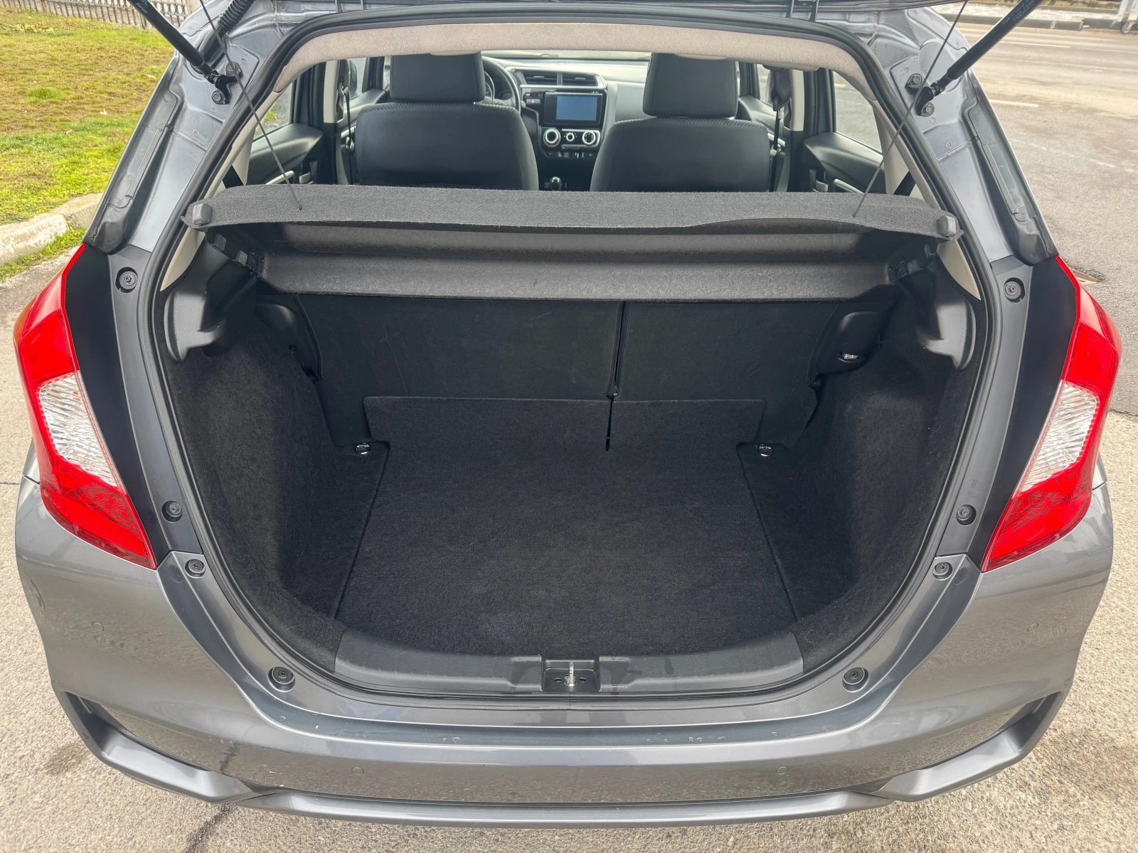 Honda Jazz 1.3 i-VTEC Exclusive NAVI EURO 6 | Mobile.bg � ����������� 16