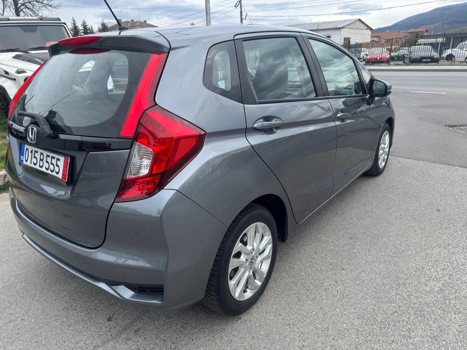 Honda Jazz 1.3 i-VTEC Exclusive NAVI EURO 6 | Mobile.bg � ����������� 8