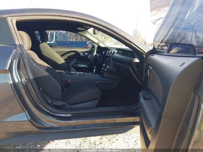 Ford Mustang 2.3l Ecoboost - изображение 5