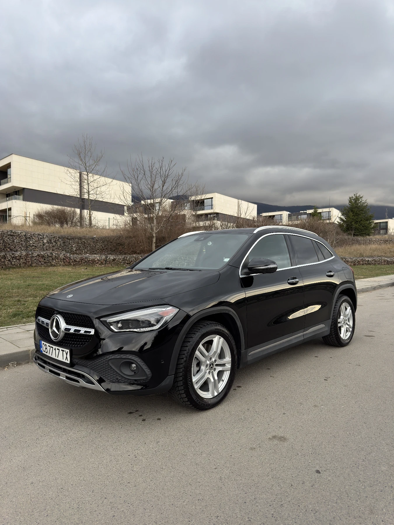 Mercedes-Benz GLA 250, снимка 1 - Автомобили и джипове - 54001813