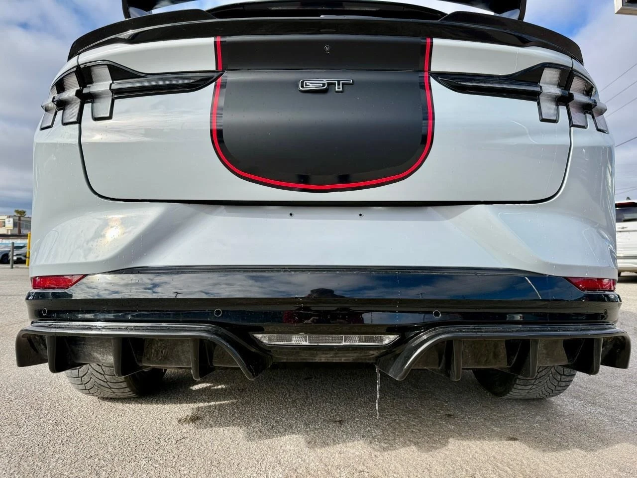 Ford Mustang Mach-E GT Pano Sunroof С РЕГИСТРАЦИЯ & АВТО КРЕДИТ, снимка 6 - Автомобили и джипове - 54072925