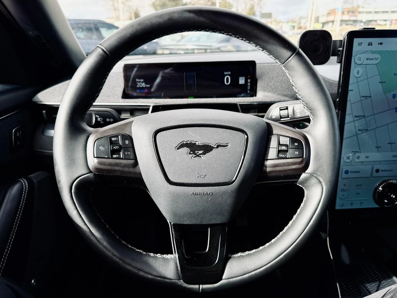 Ford Mustang Mach-E GT Pano Sunroof С РЕГИСТРАЦИЯ & АВТО КРЕДИТ, снимка 14 - Автомобили и джипове - 54072925