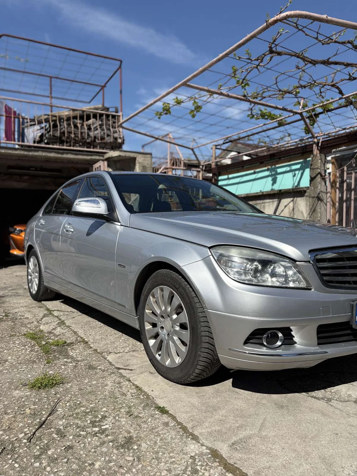 Mercedes-Benz C 220, снимка 6 - Автомобили и джипове - 54308896