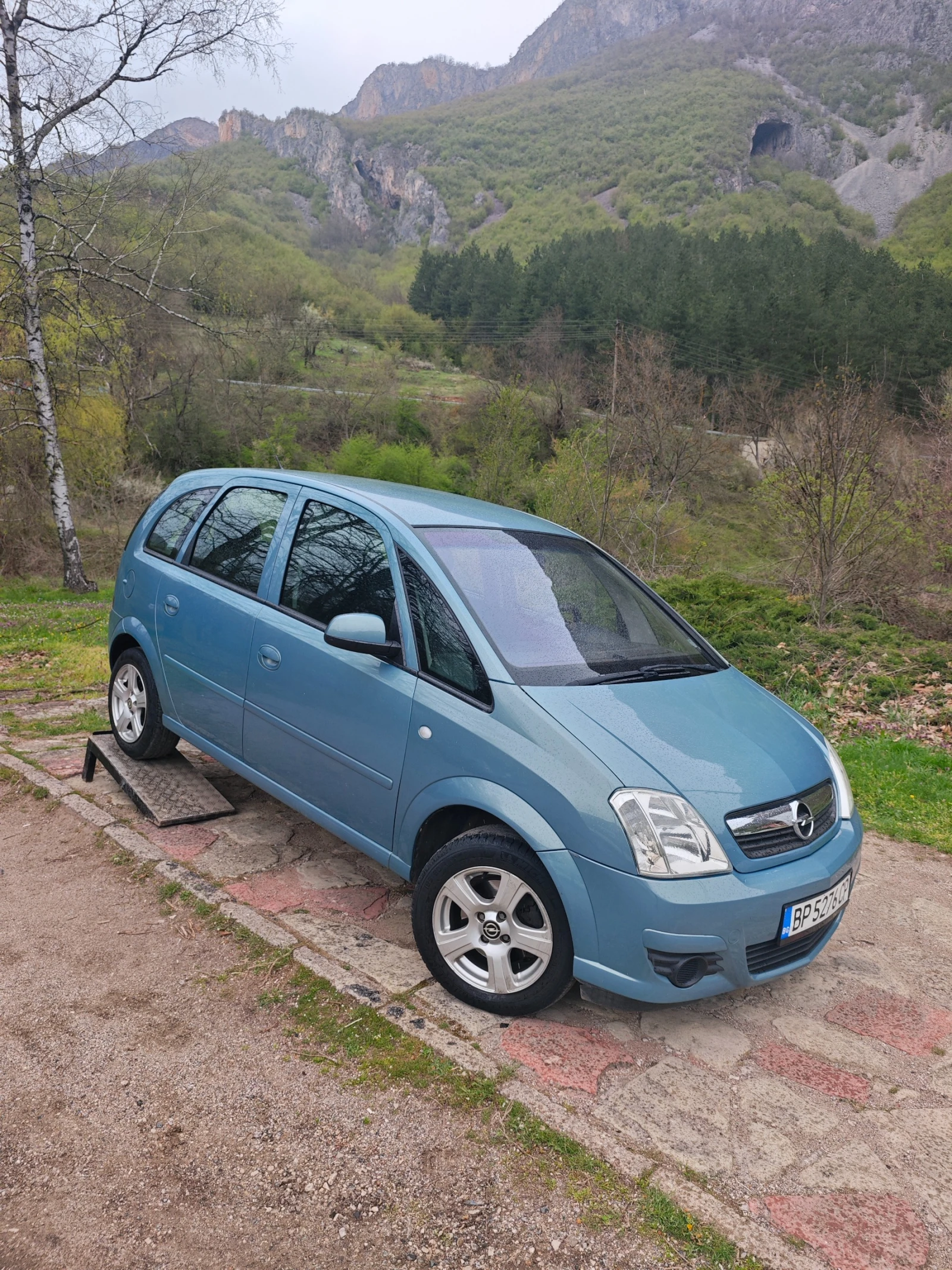 Opel Meriva 1.3МУЛТИДЖЕТ