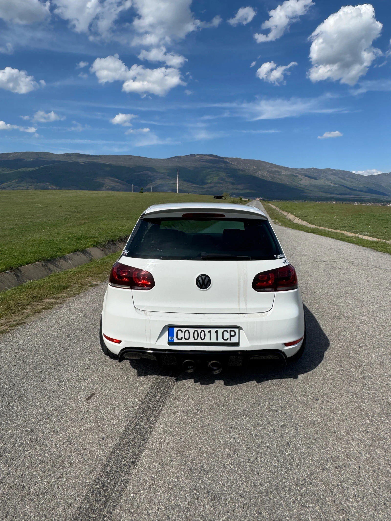 VW Golf GTI , снимка 2 - Автомобили и джипове - 54670434