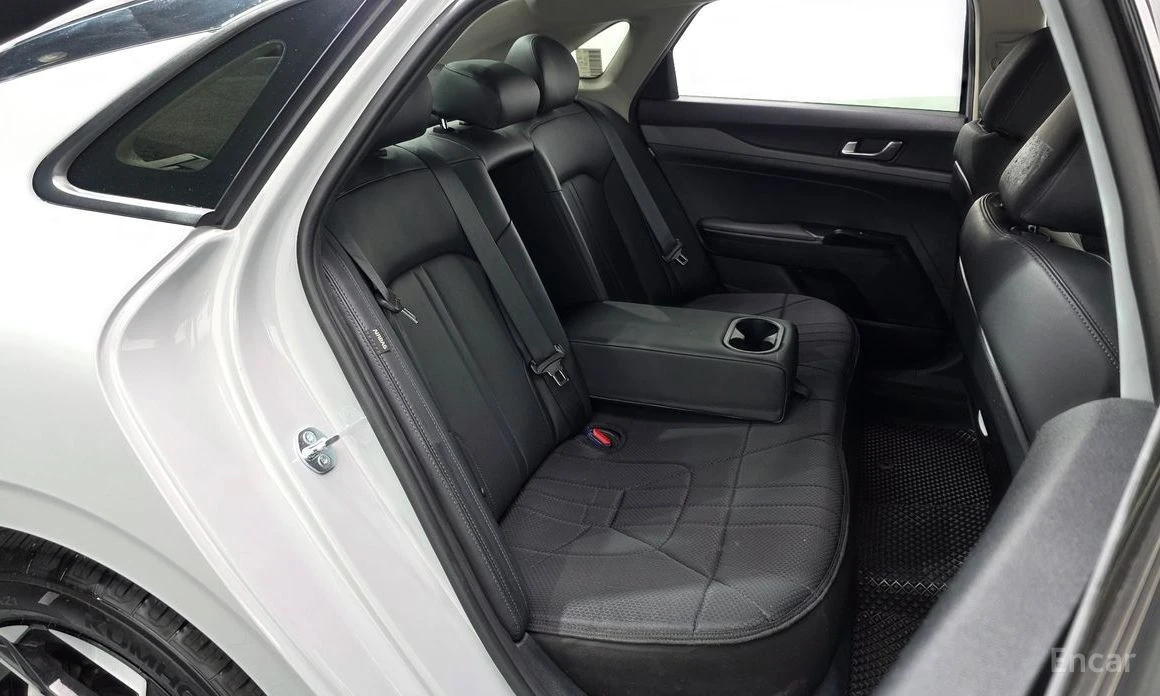 Kia K5, снимка 12 - Автомобили и джипове - 54768093