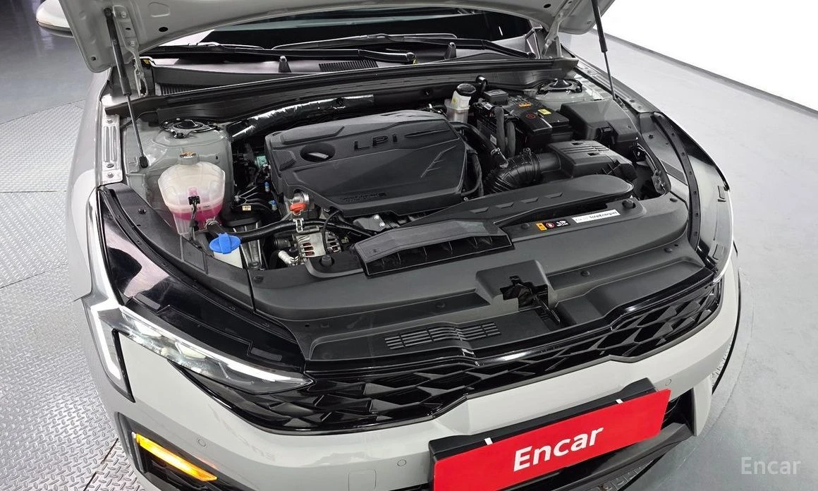 Kia K5, снимка 6 - Автомобили и джипове - 54768093