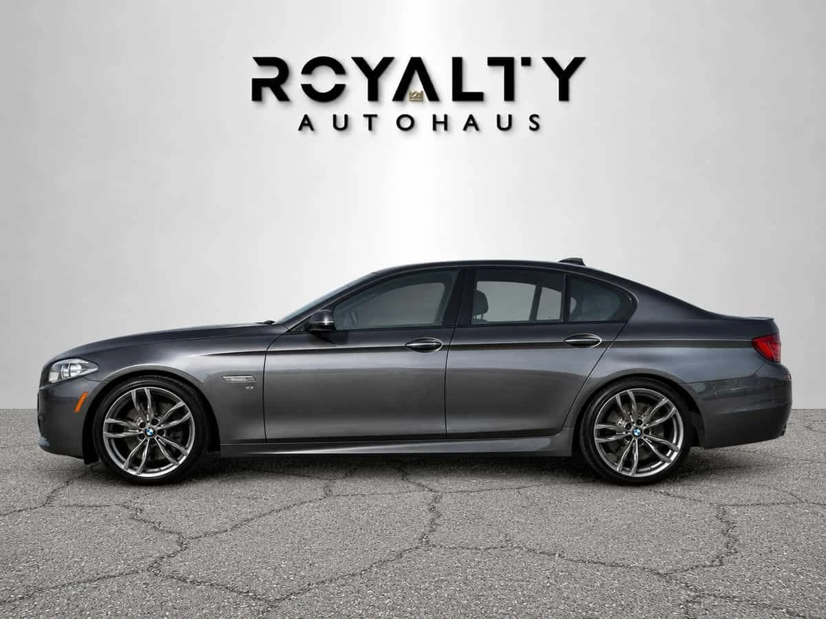 BMW 535 * 535i xDrive M Sport Pkg Navi Camera * CARFAX * Ц, снимка 2 - Автомобили и джипове - 54935145