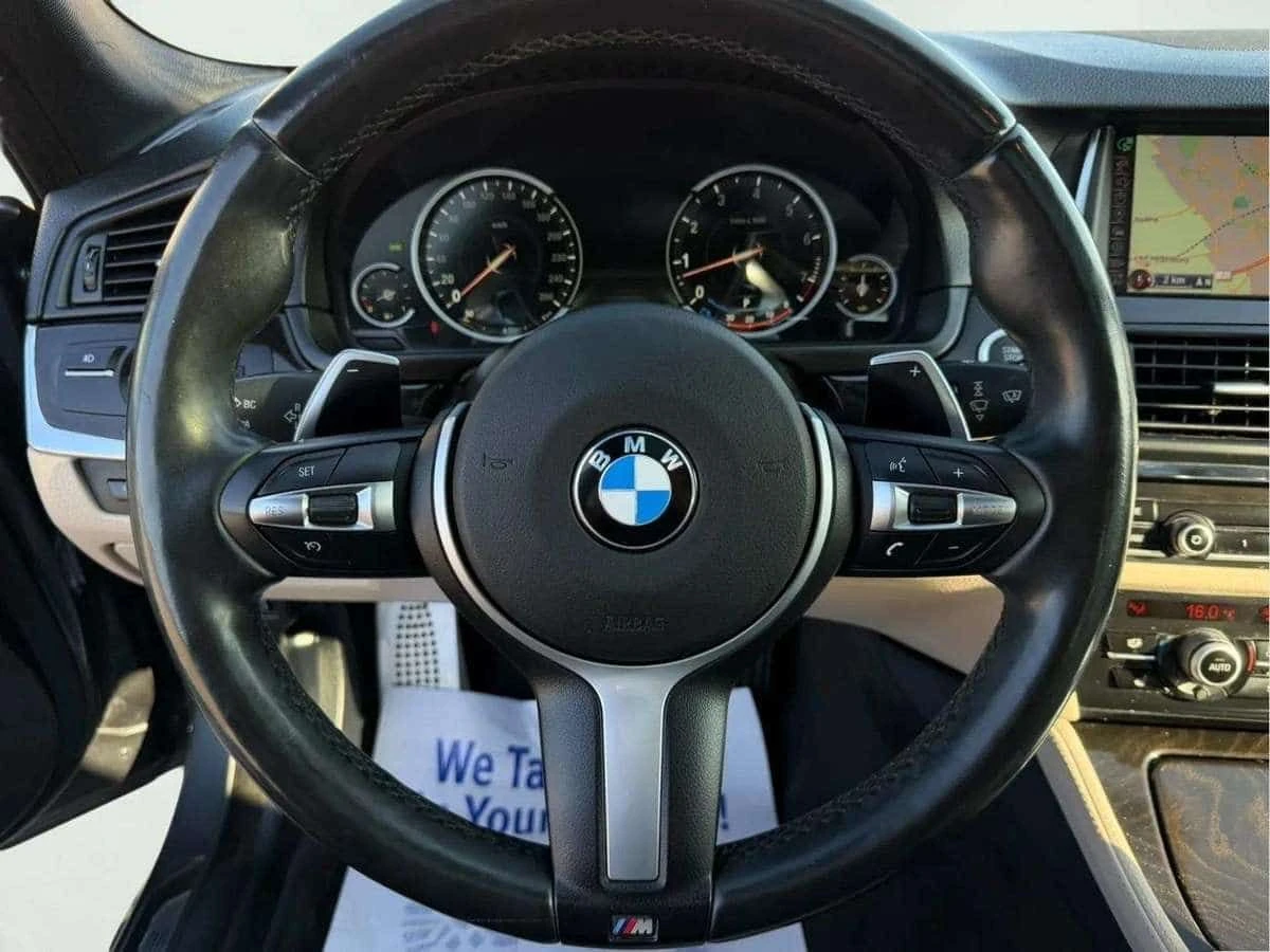 BMW 535 * 535i xDrive M Sport Pkg Navi Camera * CARFAX * Ц, снимка 15 - Автомобили и джипове - 54935145