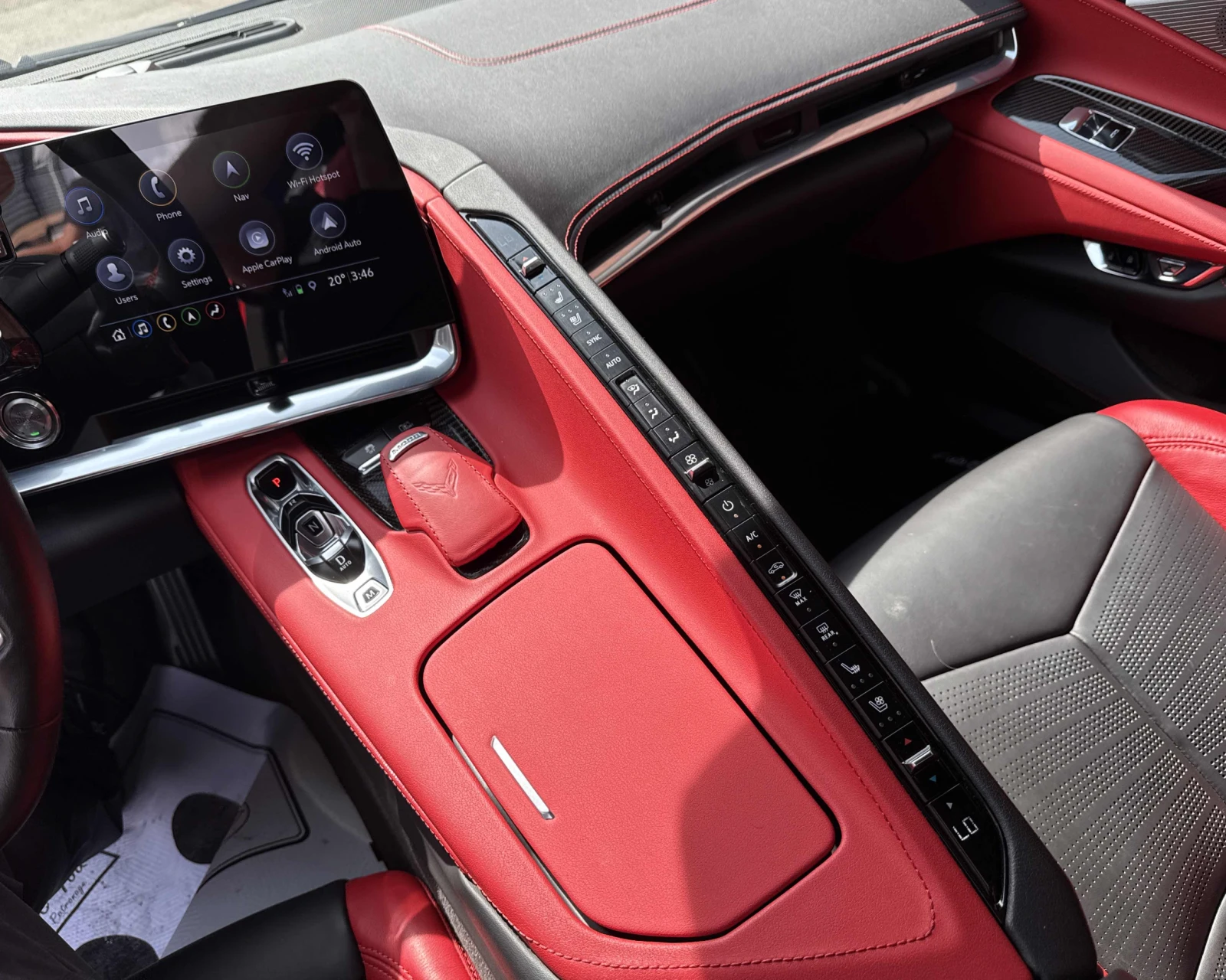 Chevrolet Corvette 2LT, снимка 12 - Автомобили и джипове - 55189852