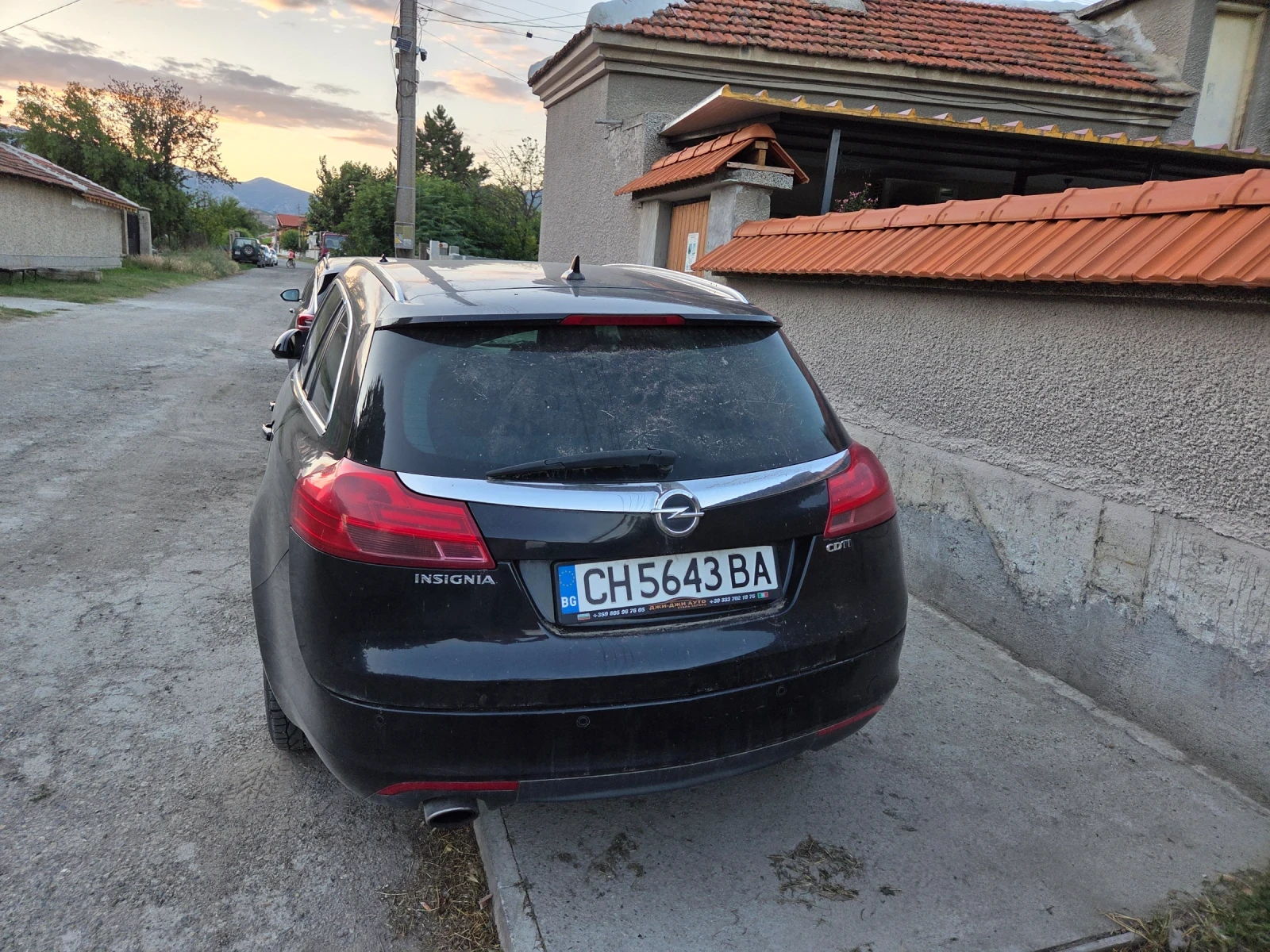 Opel Insignia, снимка 4 - Автомобили и джипове - 55606706