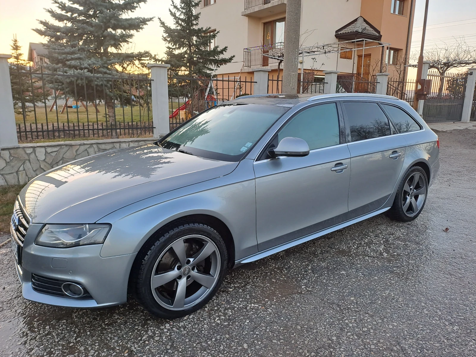 Audi A4 B 8, снимка 2 - Автомобили и джипове - 55807787