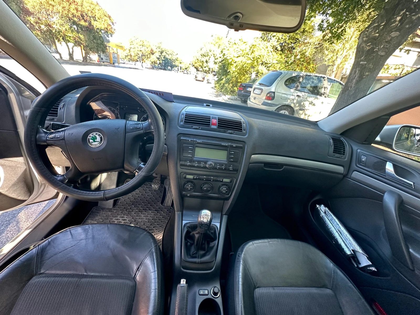 Skoda Octavia, снимка 7 - Автомобили и джипове - 56359793