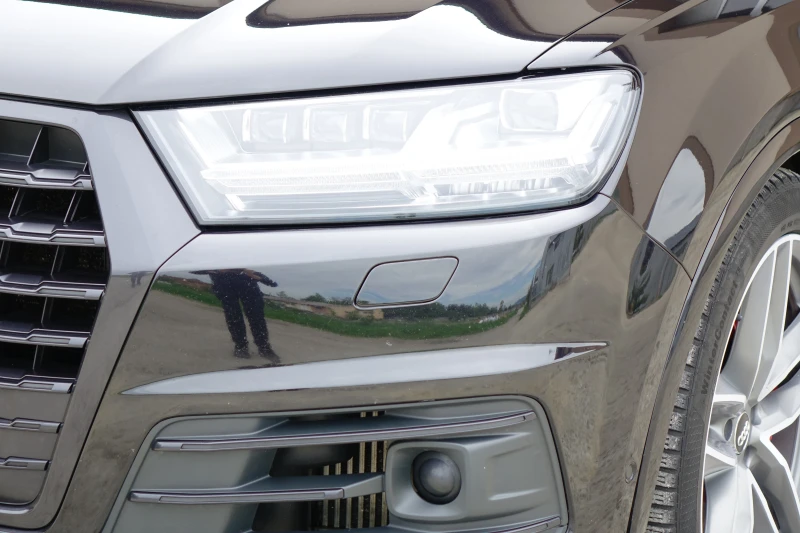 Audi SQ7 3XS-LINE* RS* LED LIGHTS* PANO* 360* , снимка 4 - Автомобили и джипове - 50230260