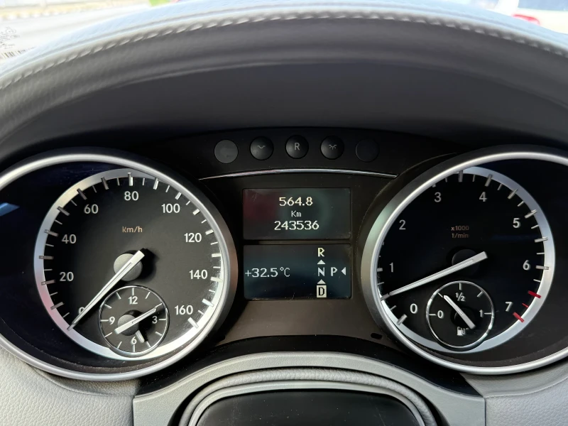 Mercedes-Benz GL 450, снимка 9 - Автомобили и джипове - 51369511