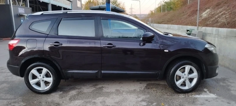 Nissan Qashqai SUV, снимка 16 - Автомобили и джипове - 52450029