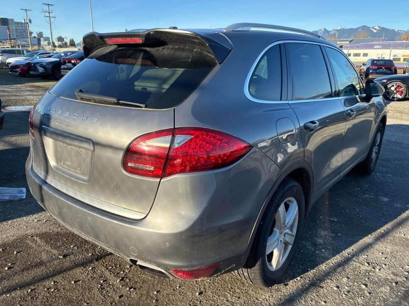 Porsche Cayenne 2013 * AWD 4dr * ОТ ПРЕДСТАВИТЕЛСТВО, снимка 4 - Автомобили и джипове - 53122884