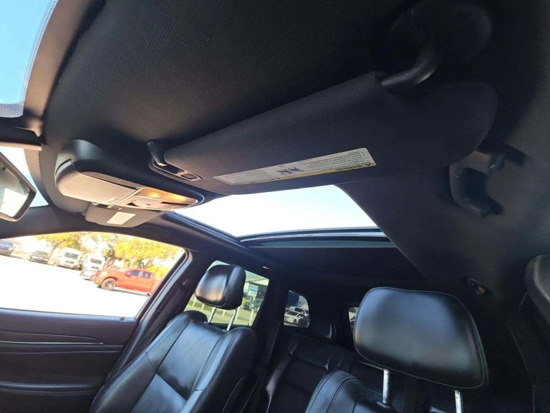 Jeep Grand cherokee, снимка 11 - Автомобили и джипове - 53259914