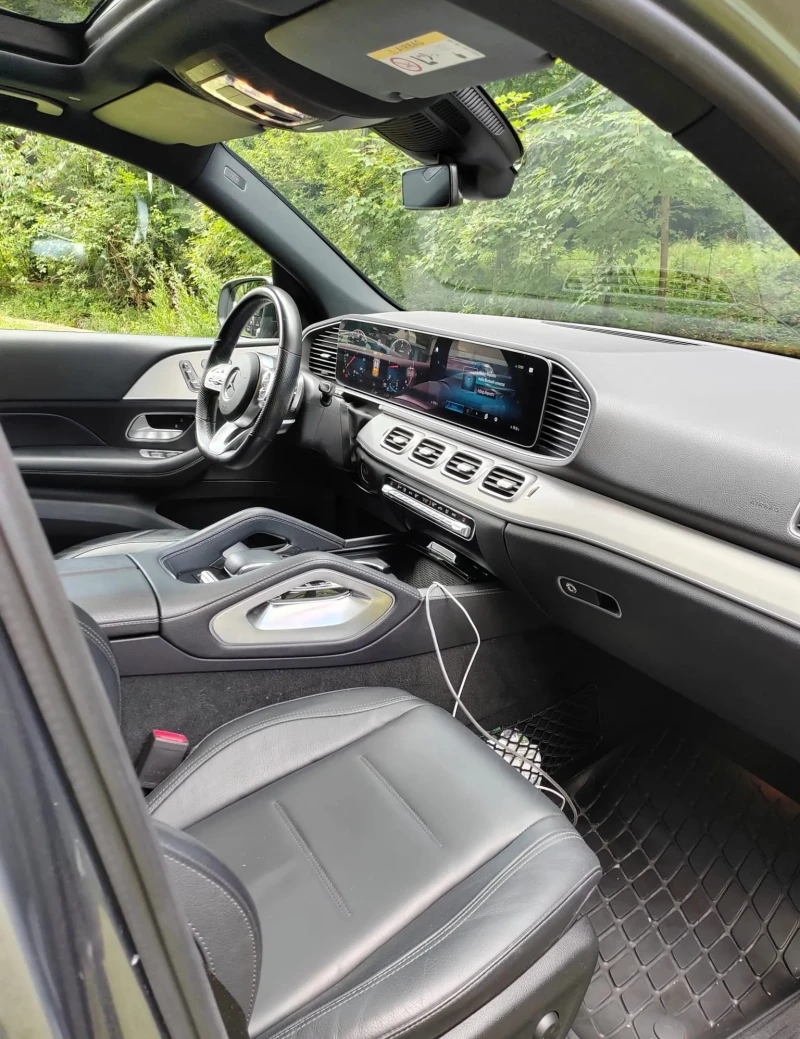 Mercedes-Benz GLE 400 d 4Matic AMG-Line, снимка 7 - Автомобили и джипове - 53324782