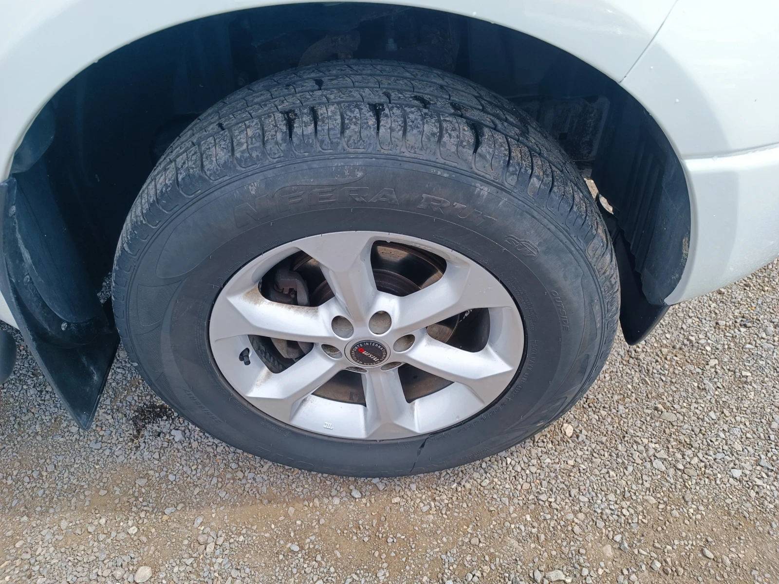 Nissan Navara 2.5dci NAVI AUTOMATIC КОЖА БЛОКАЖ ИТАЛИЯ ШИБИДАХ  - изображение 4