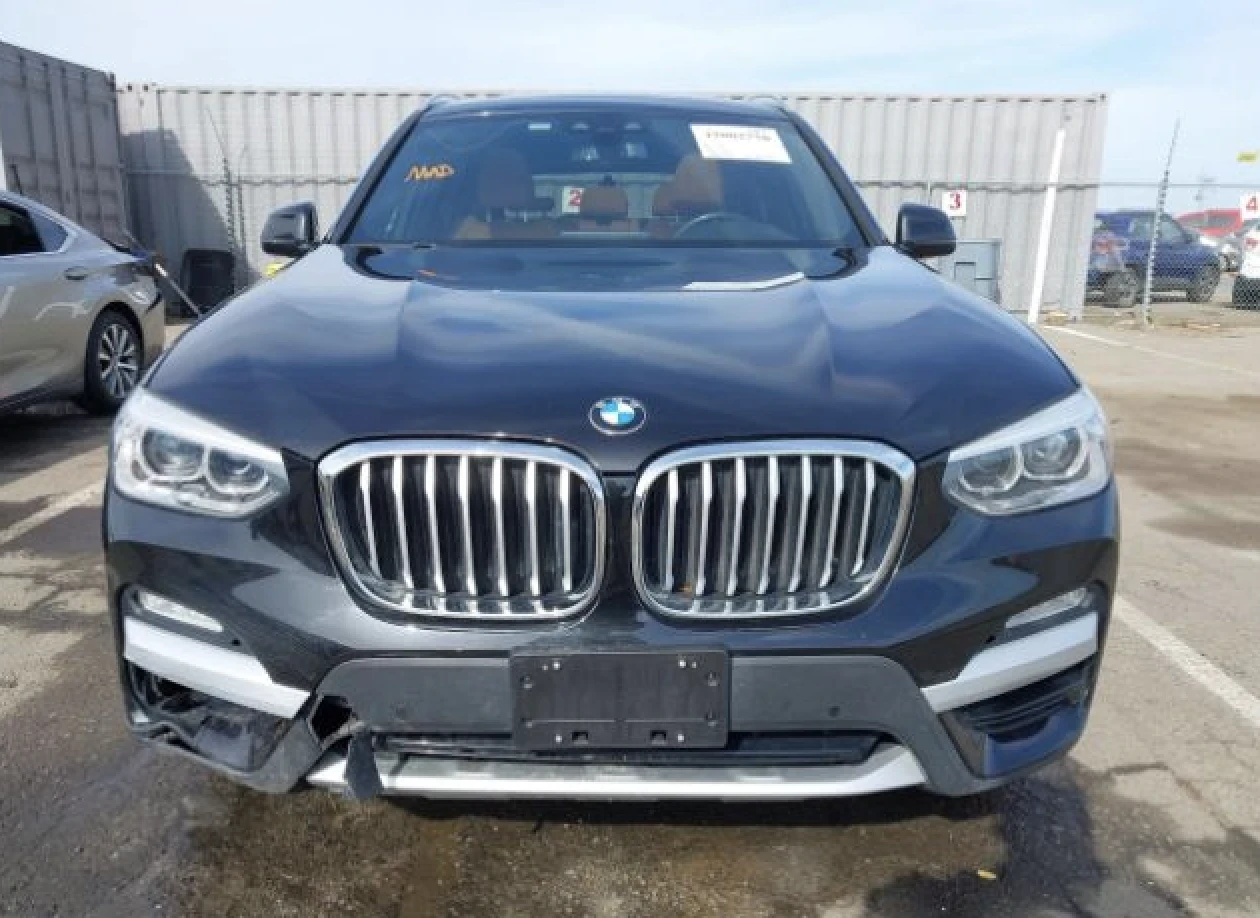 BMW X3  - изображение 2
