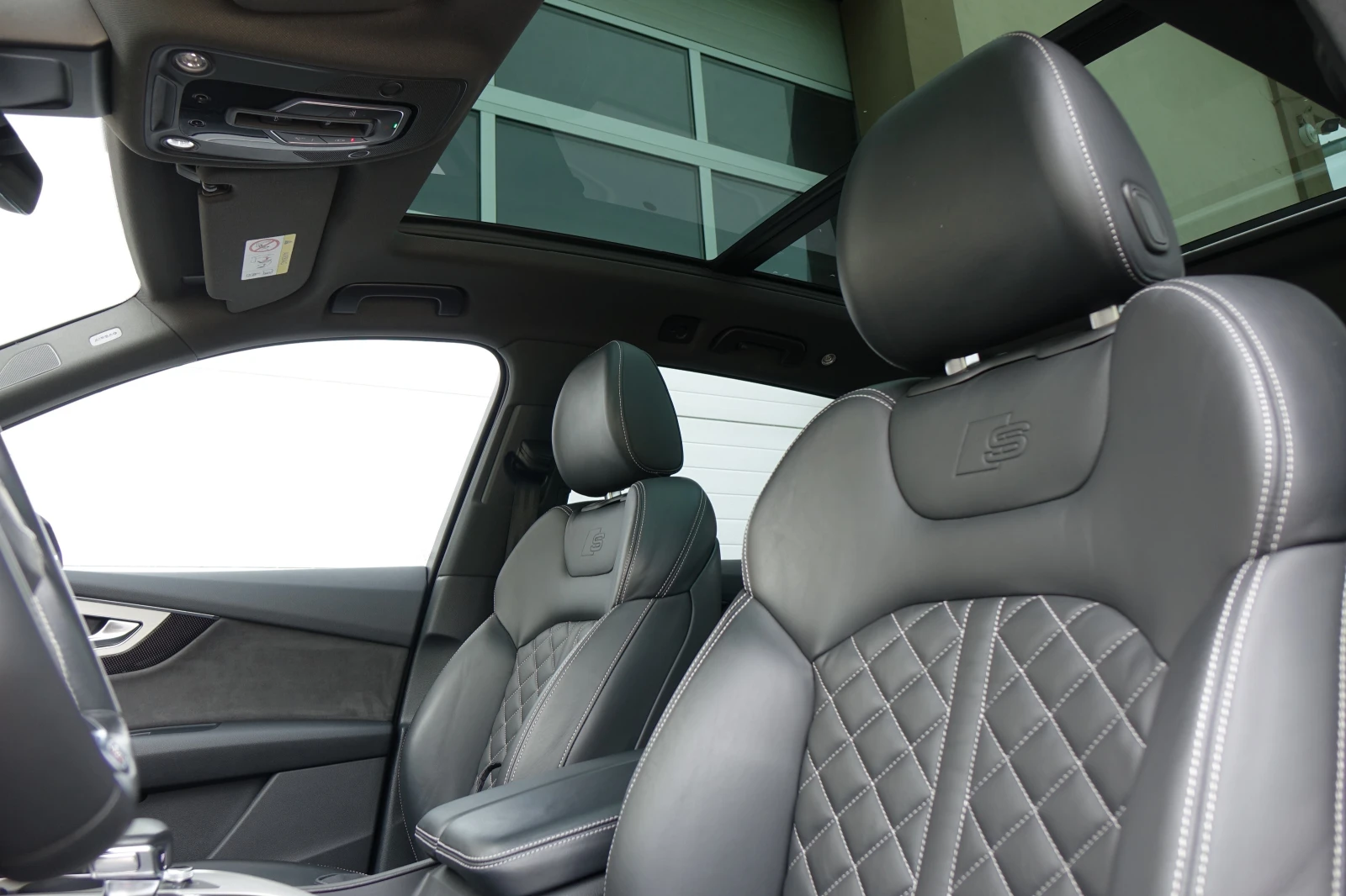 Audi SQ7 3XS-LINE* RS* LED LIGHTS* PANO* 360*  | Mobile.bg   13