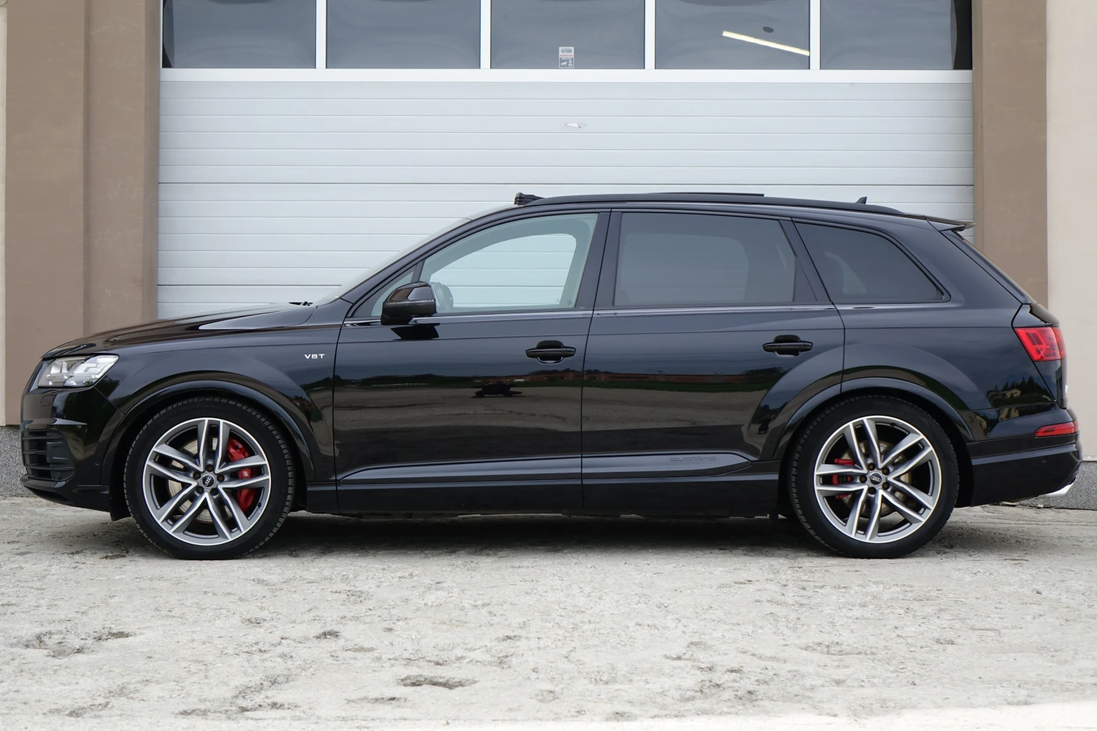 Audi SQ7 3XS-LINE* RS* LED LIGHTS* PANO* 360*  - изображение 3