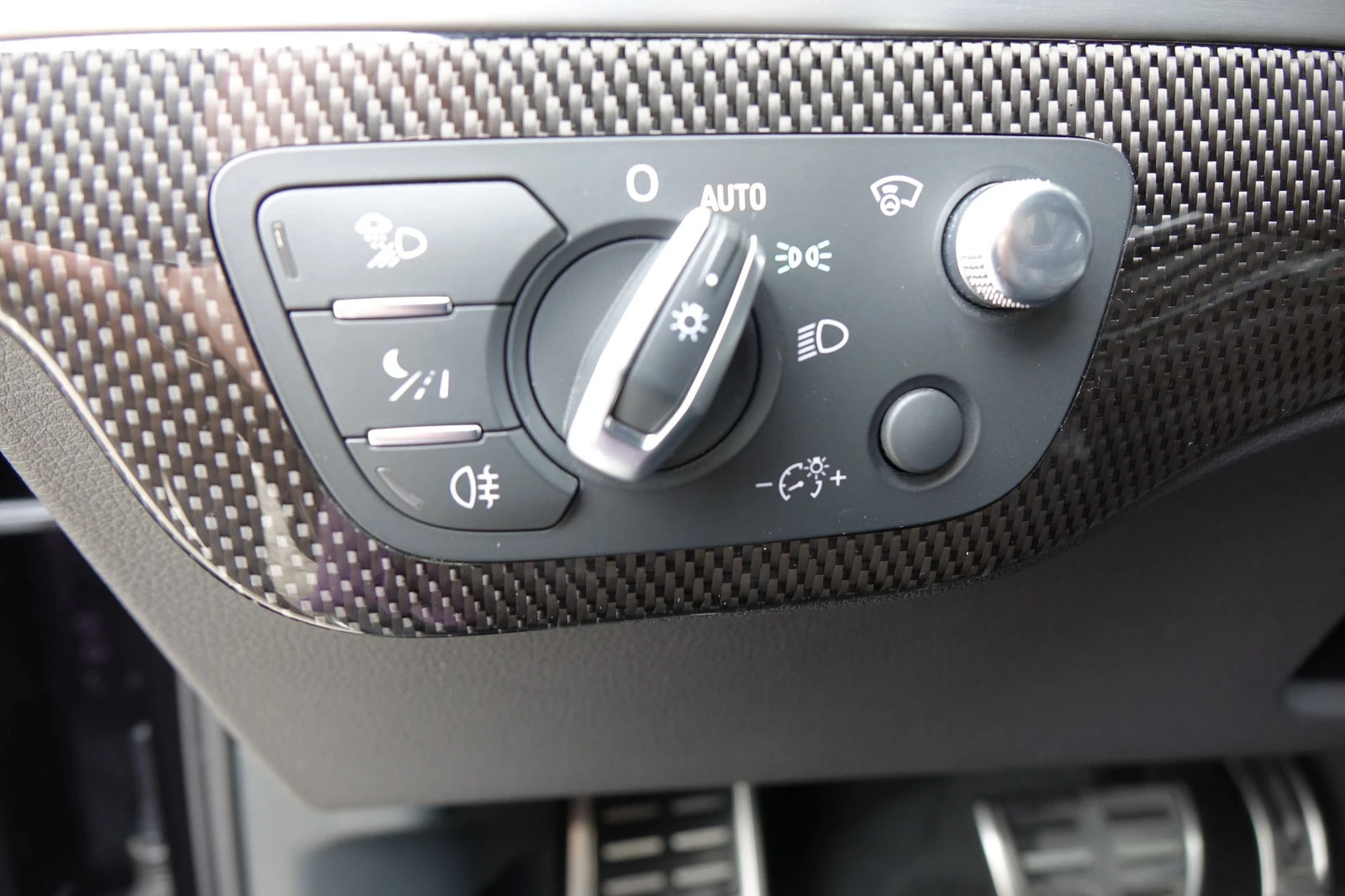 Audi SQ7 3XS-LINE* RS* LED LIGHTS* PANO* 360*  | Mobile.bg   14