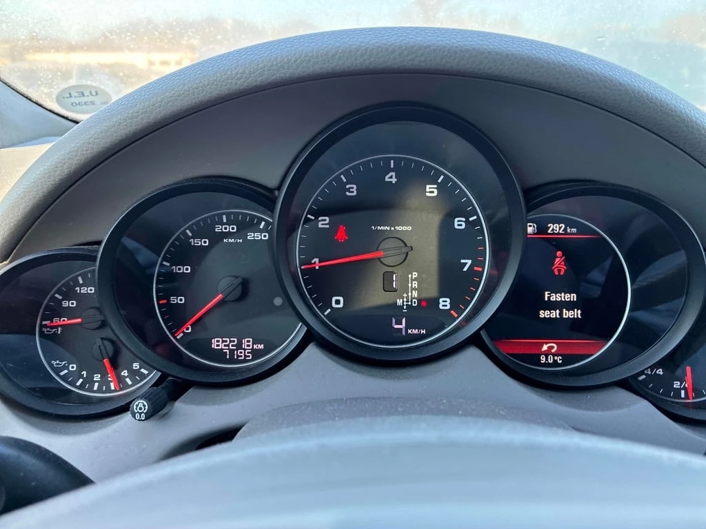 Porsche Cayenne 2013 * AWD 4dr * ОТ ПРЕДСТАВИТЕЛСТВО - изображение 8