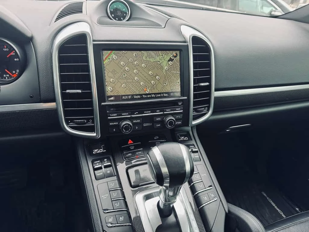 Porsche Cayenne AWD 4dr/CARFAX/ПАНОРАМА/ОБДУХВАНЕ - изображение 9