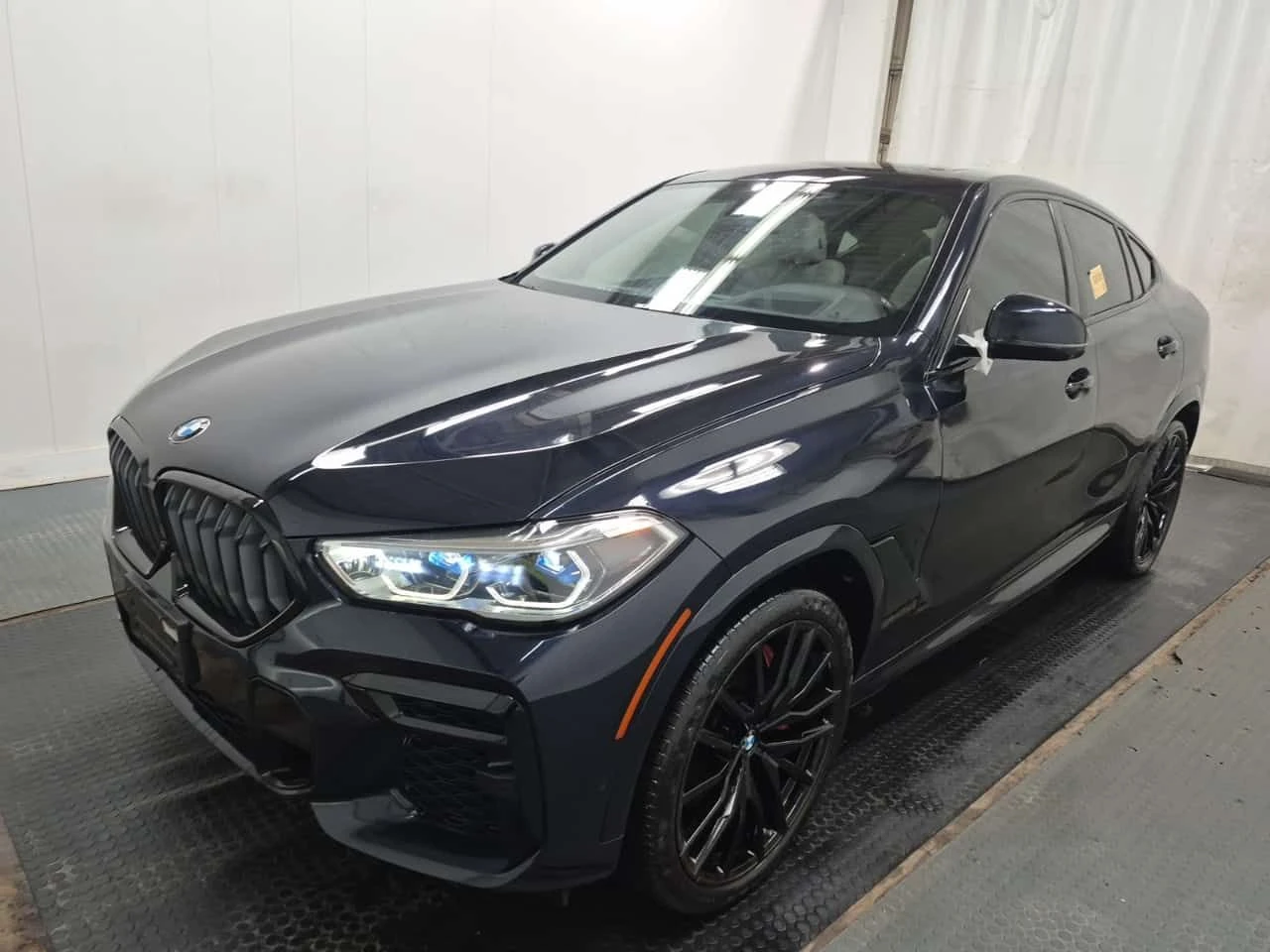 BMW X6 XDRIVE40i| M SPORT| ЛАЗЕРИ| 360| SHADOW| PANO| HUD