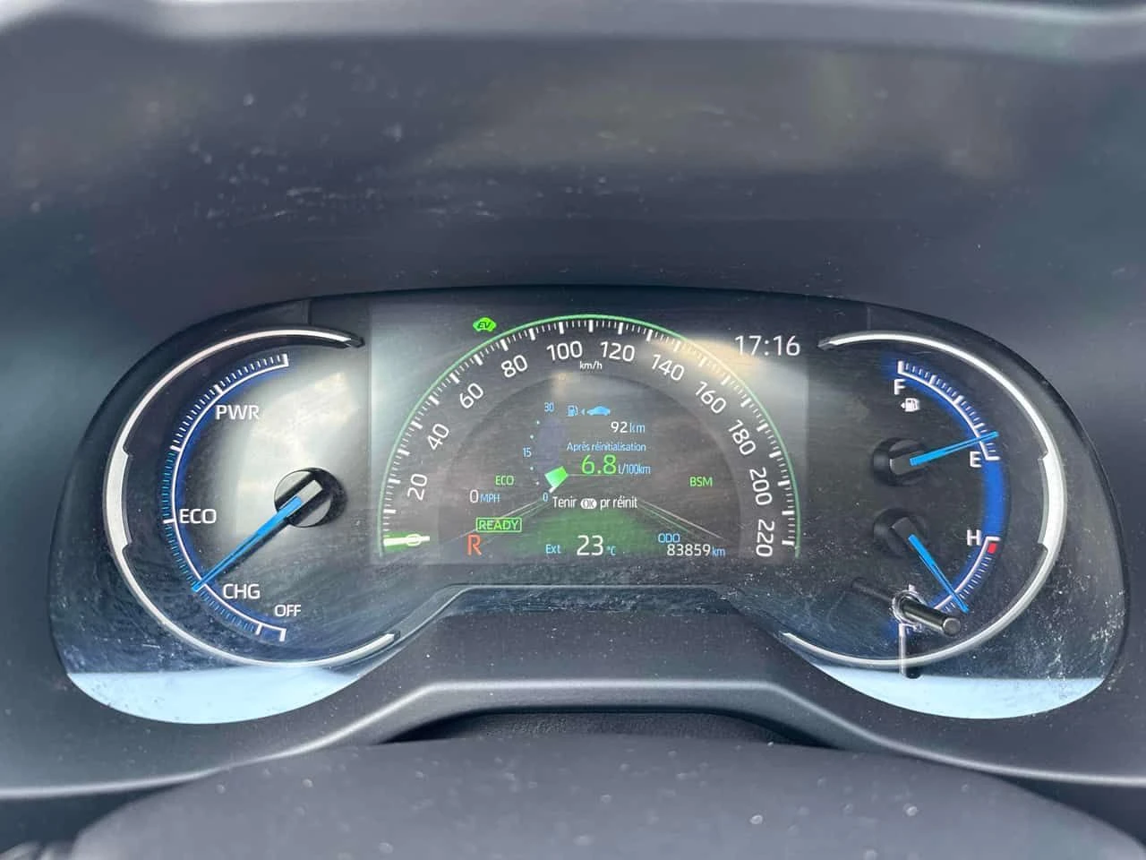 Toyota Rav4 Hybrid XLE  CARFAX, снимка 8 - Автомобили и джипове - 54775283