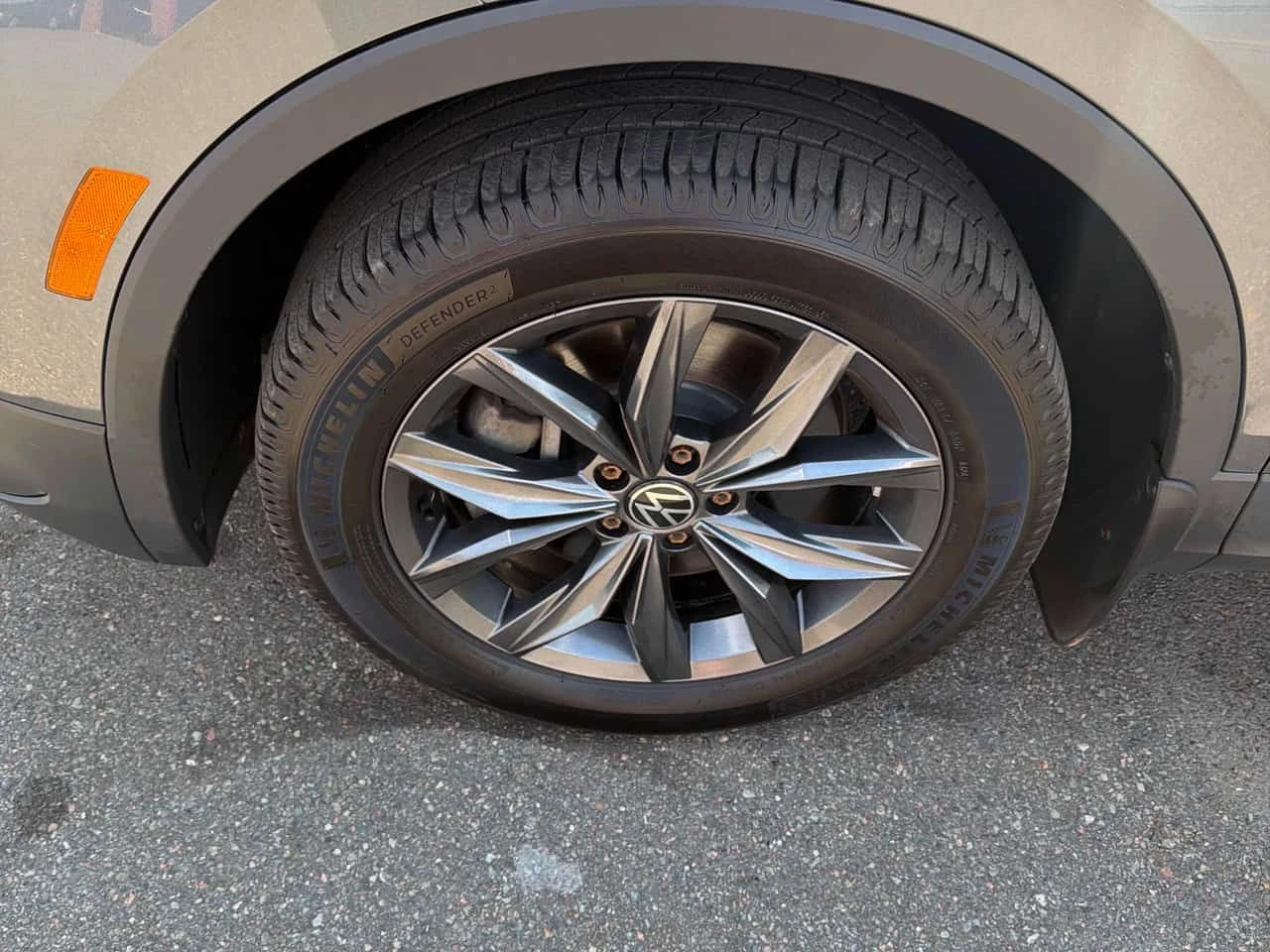 VW Tiguan * Comfortline * CARFAX * ОПЦИЯ ЗА ФИНАНСИРАНЕ, снимка 14 - Автомобили и джипове - 55647613
