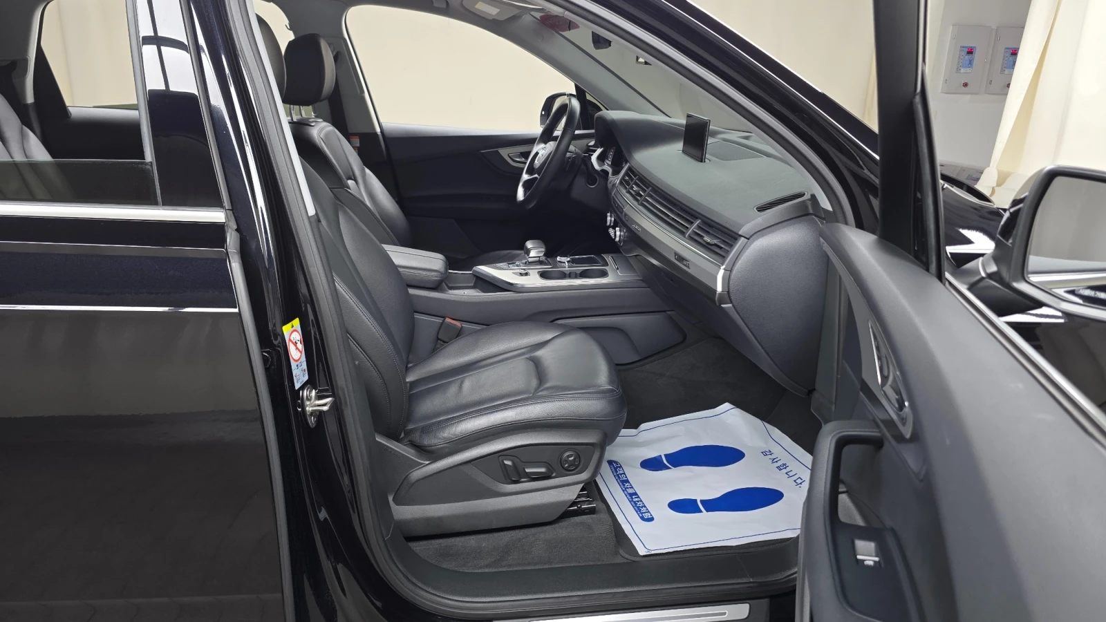Audi Q7 45 TFSI Quattro, снимка 10 - Автомобили и джипове - 55656531