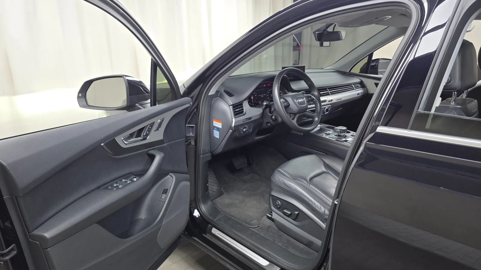 Audi Q7 45 TFSI Quattro, снимка 9 - Автомобили и джипове - 55656531